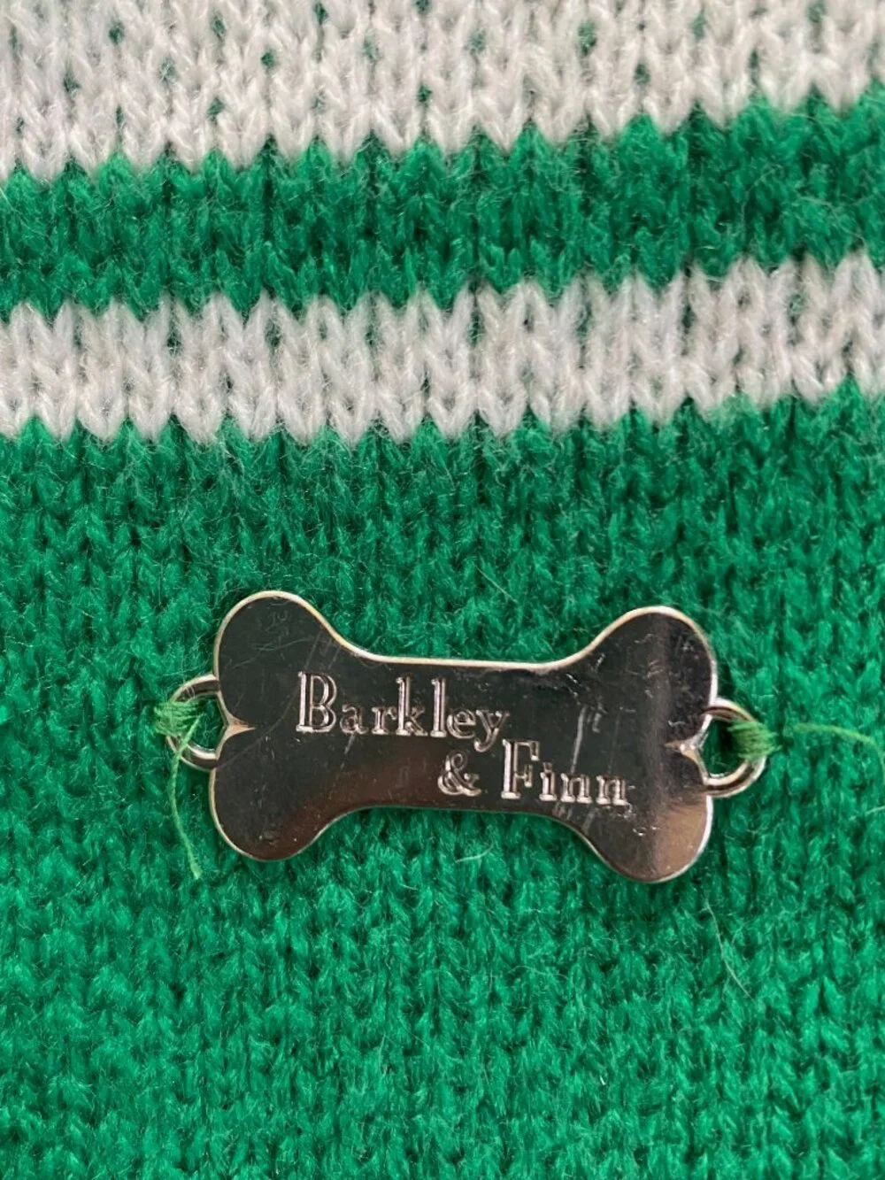 Barkley & Finn Christmas Elf Dog Sweater holiday Green/Red Size Medium